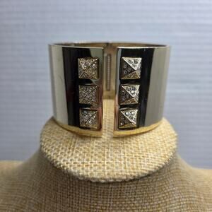 Victoria Secret Scandalous Limited Edition Cuff Bracelet Jewelry Rhinestone